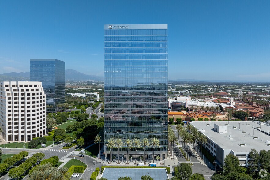 More Photos Of 200 Spectrum Center Dr, Irvine Office For Lease