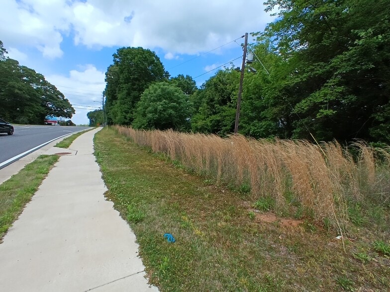 More Photos Of 1275 Oconee St, Athens Land For Sale