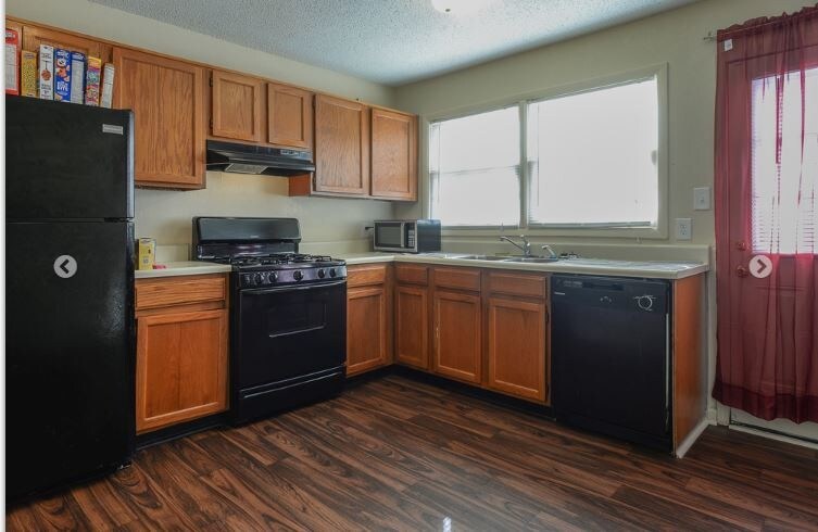 More Photos Of 2360 Tredway Dr, Macon-Bibb Apartments For Sale