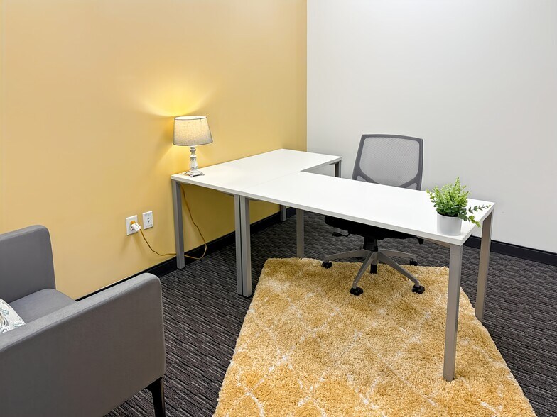 More Photos Of 2355 Highway 36 W, Roseville Coworking Space