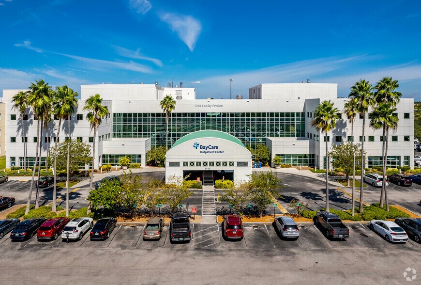 More Photos Of 8787 Bryan Dairy Rd, Largo Medical For Lease