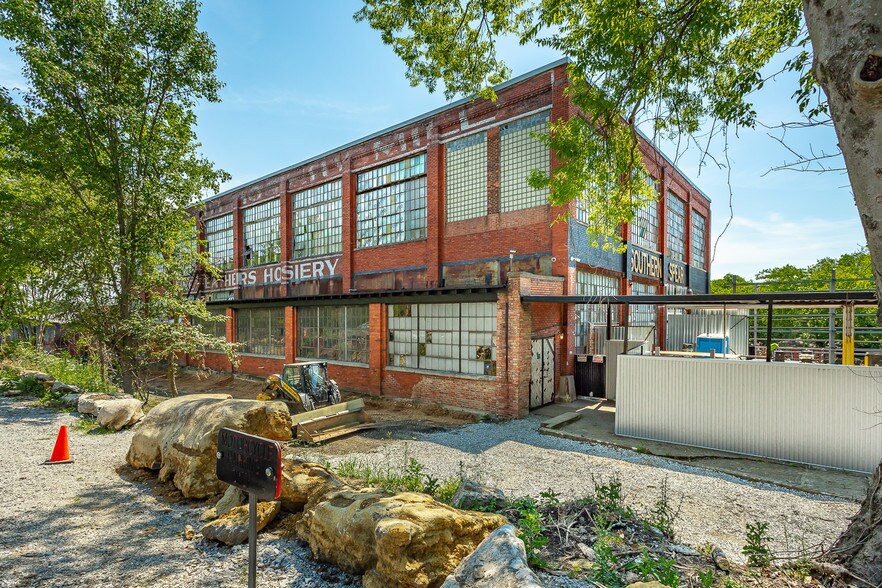 More Photos Of 55 Workman Rd, Chattanooga Warehouse For Lease