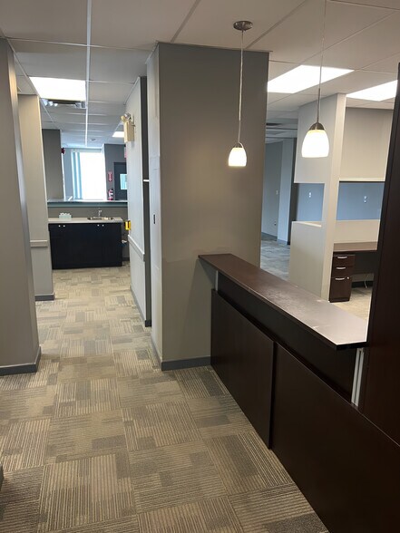 More Photos Of 10 Ewen Rd, Hamilton Medical For Lease
