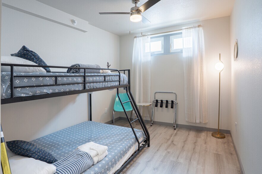 More Photos Of 632 Mount Rushmore Rd, Custer Specialty For Sale