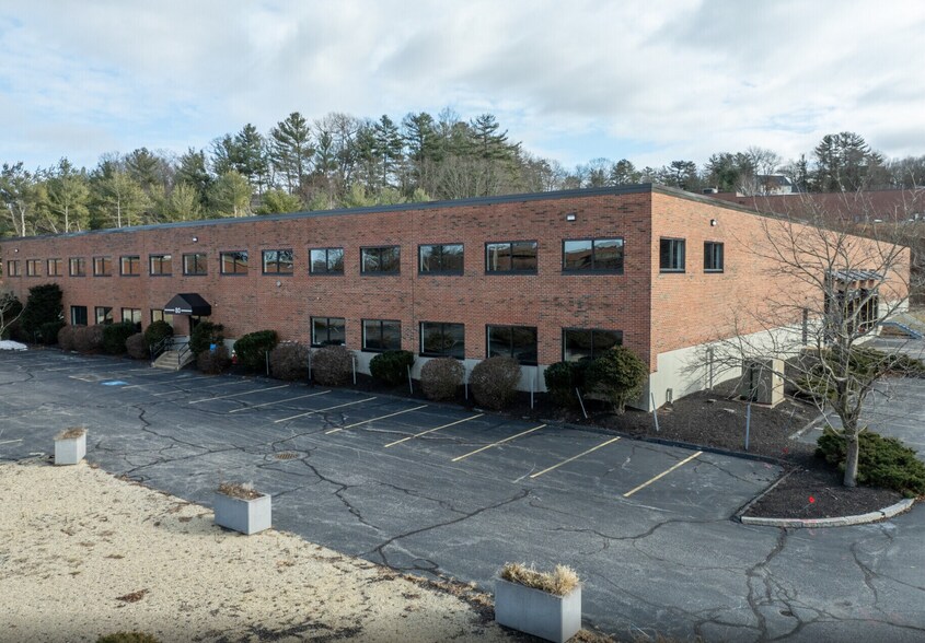 Primary Photo Of 80 Shawmut Rd, Canton Flex For Sale