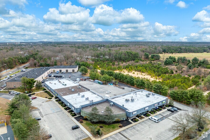 More Photos Of 476 Centennial Blvd, Voorhees Showroom For Lease