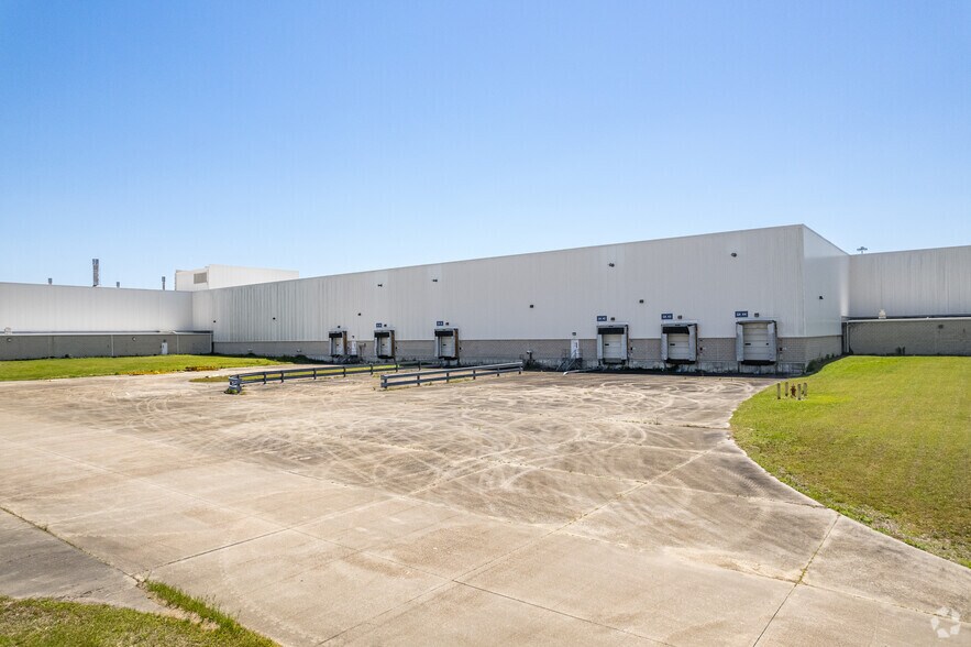 More Photos Of 7600 Antoine Blvd, Shreveport Unknown For Lease