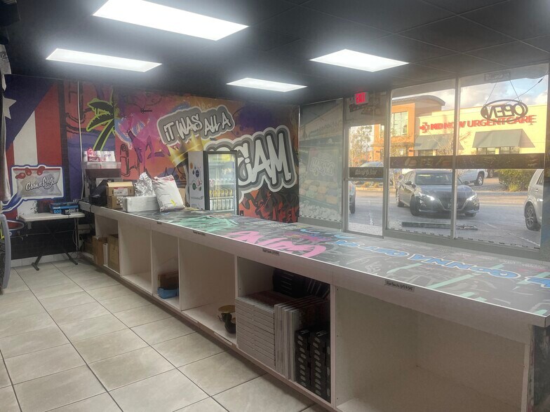 More Photos Of 12377 S Cleveland Ave, Fort Myers Storefront For Lease