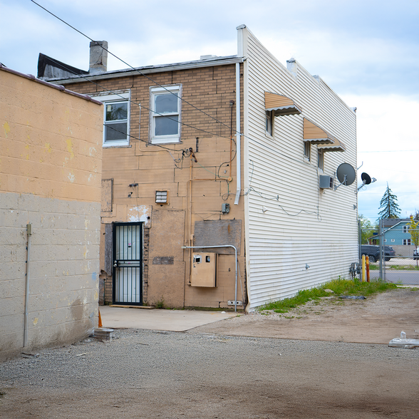 More Photos Of 19510 W Warren Ave, Detroit Storefront Retail Office For Sale