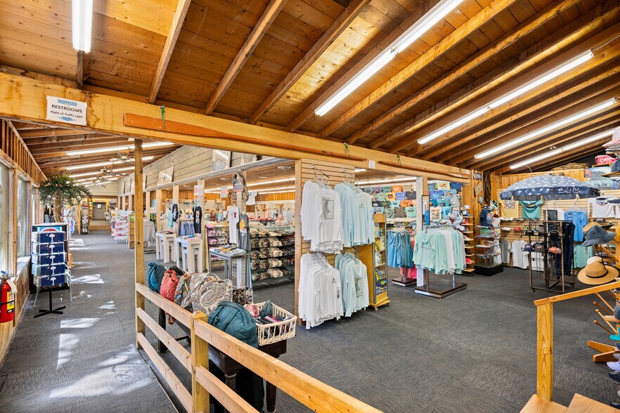 More Photos Of 3986 Highway 17 Business, Murrells Inlet Freestanding For Sale