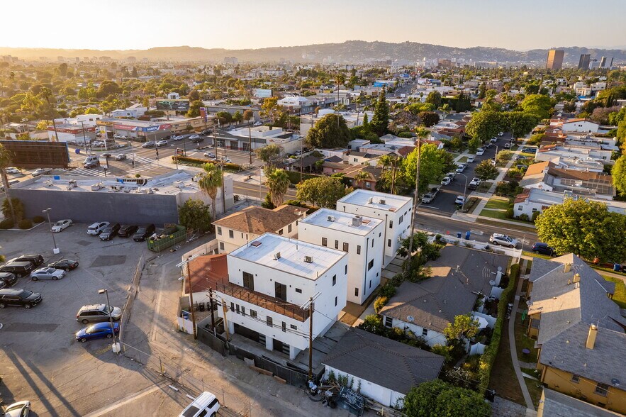 More Photos Of 6082 W 18th St, Los Angeles Apartments For Sale