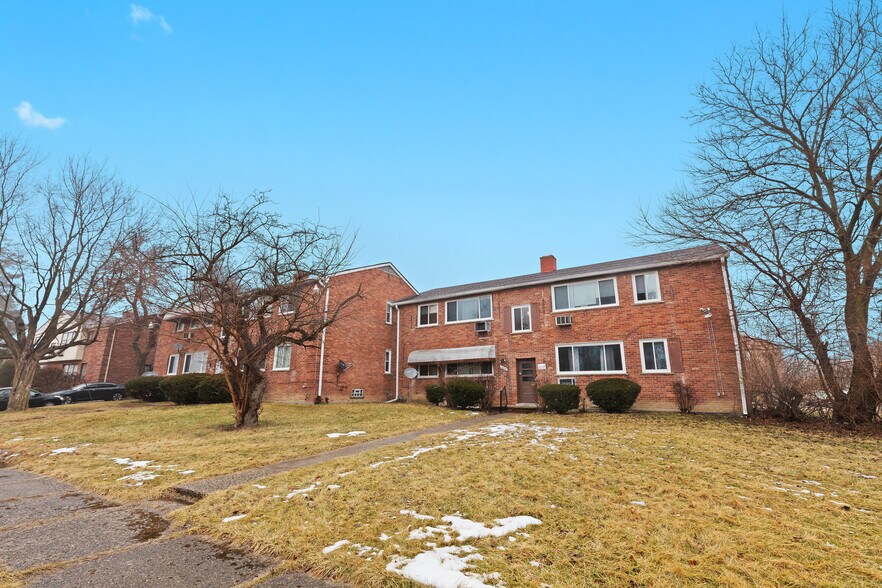 More Photos Of 12880 Dolphin St, Detroit Apartments For Sale