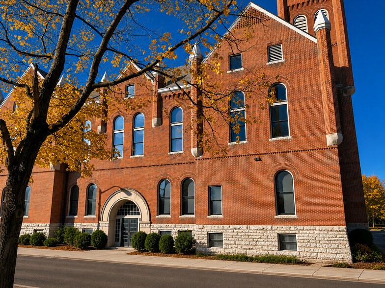 Primary Photo Of 445 5th St, Columbus Office Residential For Lease
