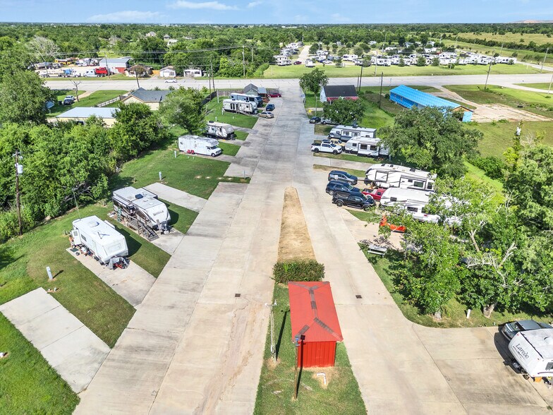 More Photos Of 14078 S Highway 288B, Angleton Manufactured Housing Mobile Home Park For Sale