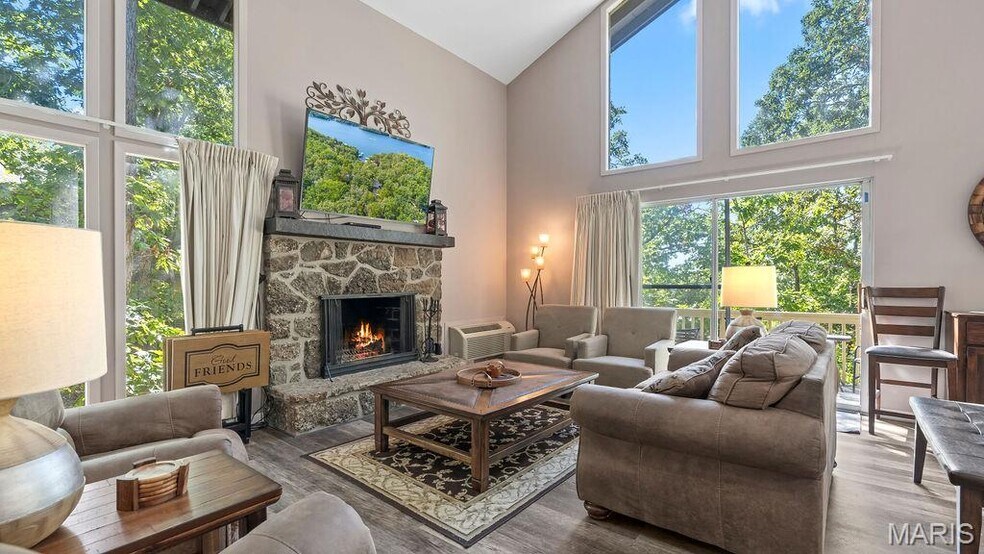 More Photos Of 35 Walkers Cay Drive, Osage Beach Apartments For Sale