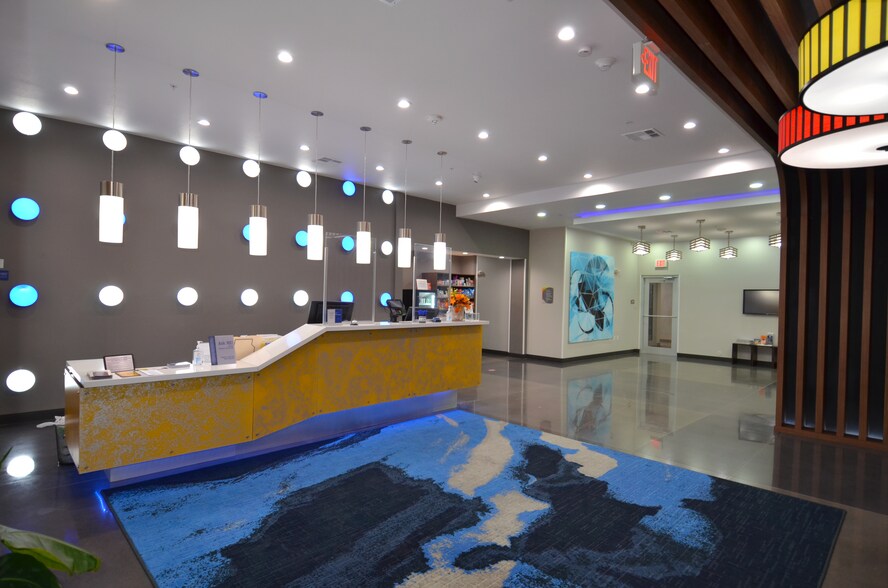 More Photos Of 123 W Maine Ave, Enid Hotel For Sale