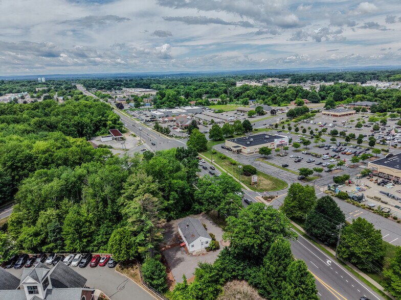 More Photos Of 88 Hazard Ave, Enfield Office For Sale