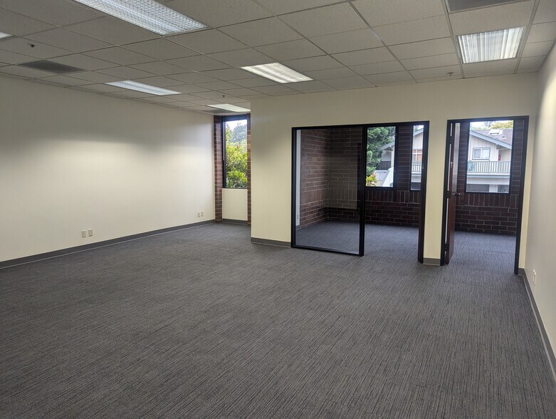 More Photos Of 133 Mission St, Santa Cruz Medical For Lease