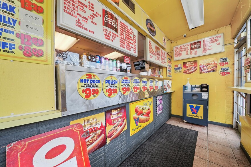 More Photos Of 7748 S Kedzie Ave, Chicago Fast Food For Sale