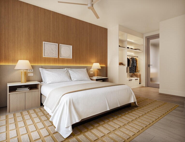 More Photos Of Secret Lake Dr, Kissimmee Hotel For Sale