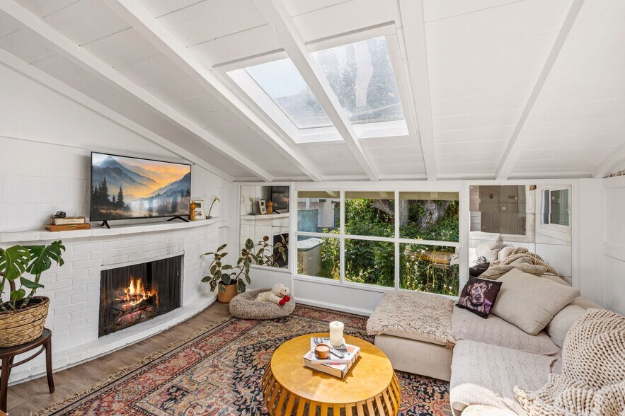 More Photos Of 273 Hillcrest Dr, Encinitas Apartments For Sale