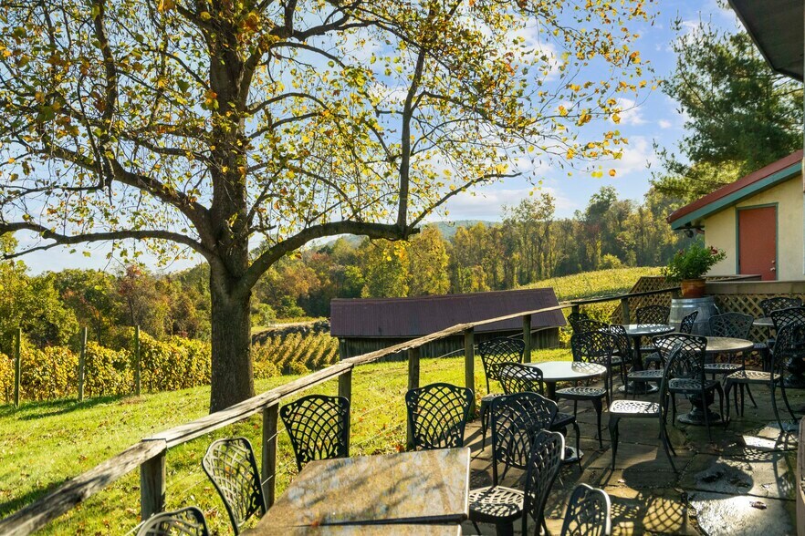 More Photos Of 3238 Railstop Rd, Markham Specialty For Sale