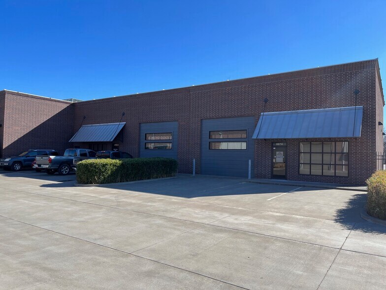 More Photos Of 8672 S Peoria Ave, Tulsa Light Manufacturing For Sale