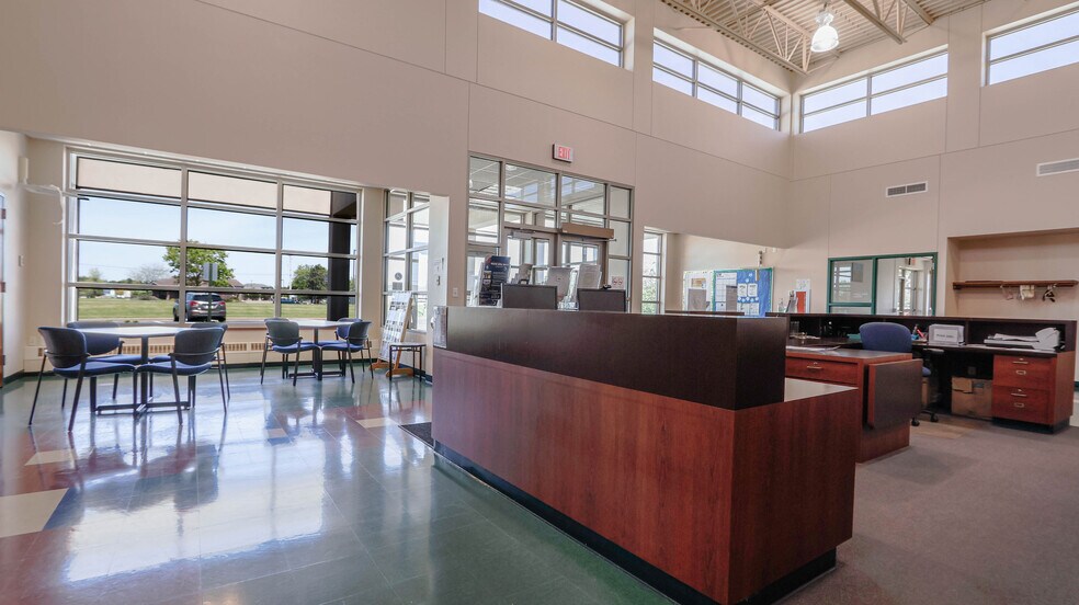 More Photos Of 401 Technology Dr E, Menomonie Office For Sale