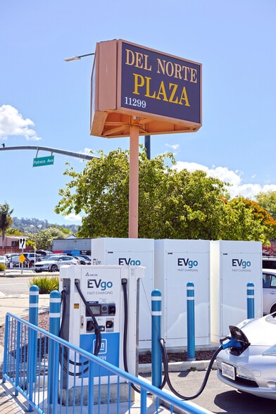 More Photos Of 11299 San Pablo Ave, El Cerrito Freestanding For Lease
