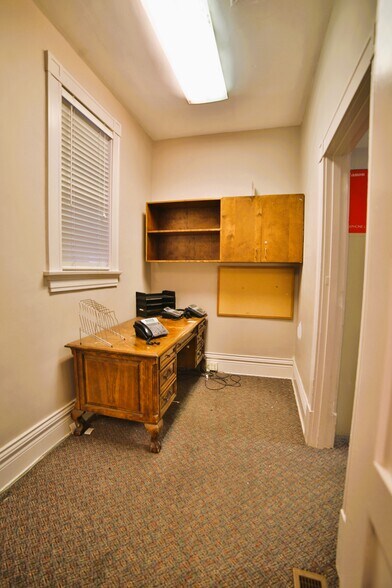 More Photos Of 108 Hillcrest St, Orlando Office For Sale