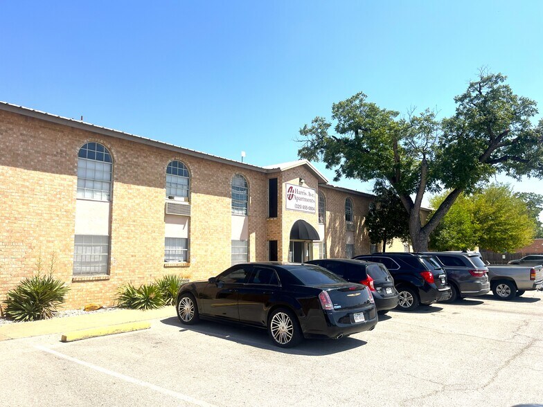 More Photos Of 314 E Harris Ave, San Angelo Apartments For Sale