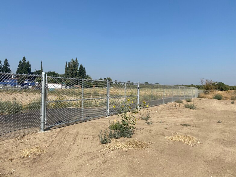 More Photos Of 3100 and 3200 McHenry Ave, Escalon Land For Sale