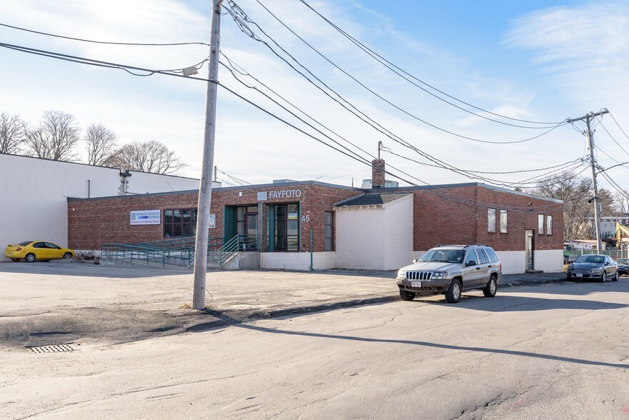 More Photos Of 45 Electric Ave, Brighton Flex For Sale