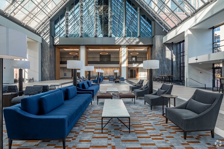 More Photos Of 333 Commerce St, Nashville Loft Creative Space For Lease