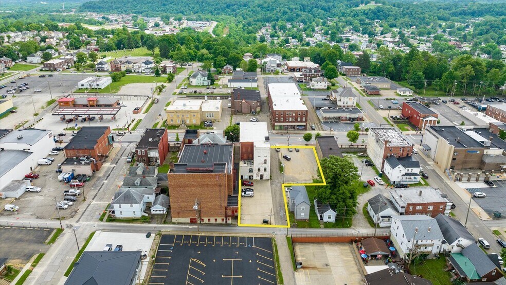 More Photos Of 927 Wheeling Ave, Cambridge Medical For Lease