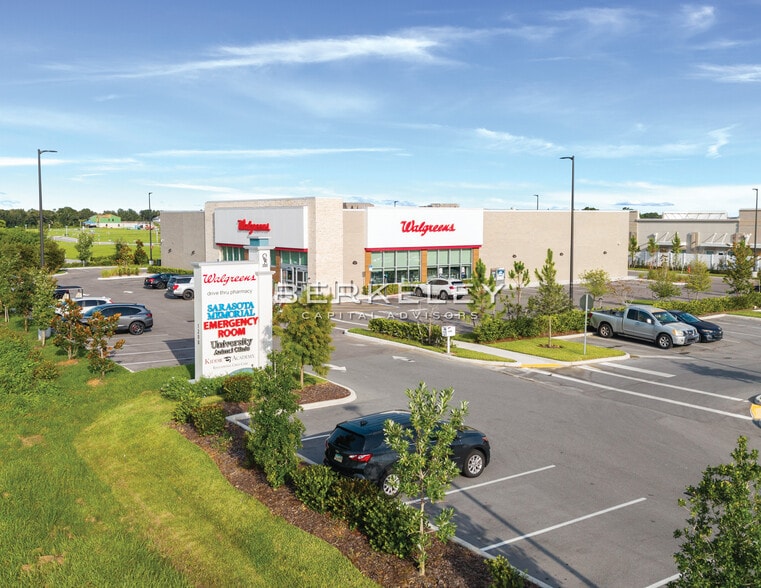 More Photos Of 7270 University Pky, Sarasota Convenience Store For Sale