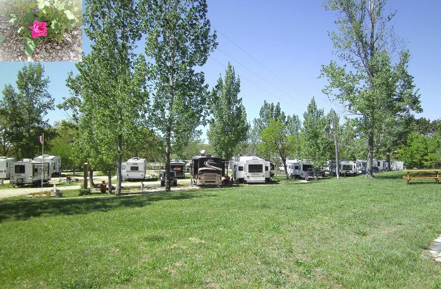 More Photos Of 26143 Spanky Ln, Waynesville Specialty For Sale