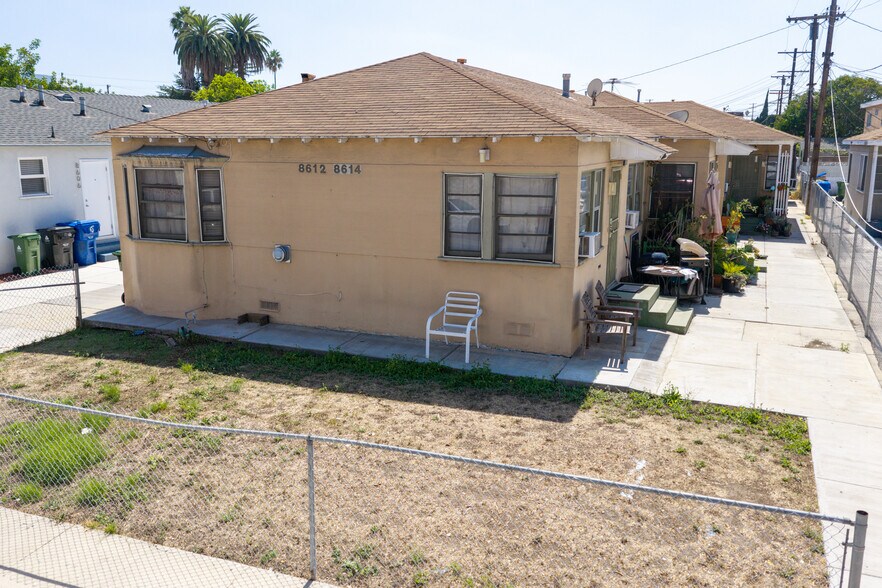 More Photos Of 8612 Beverlywood St, Los Angeles Apartments For Sale