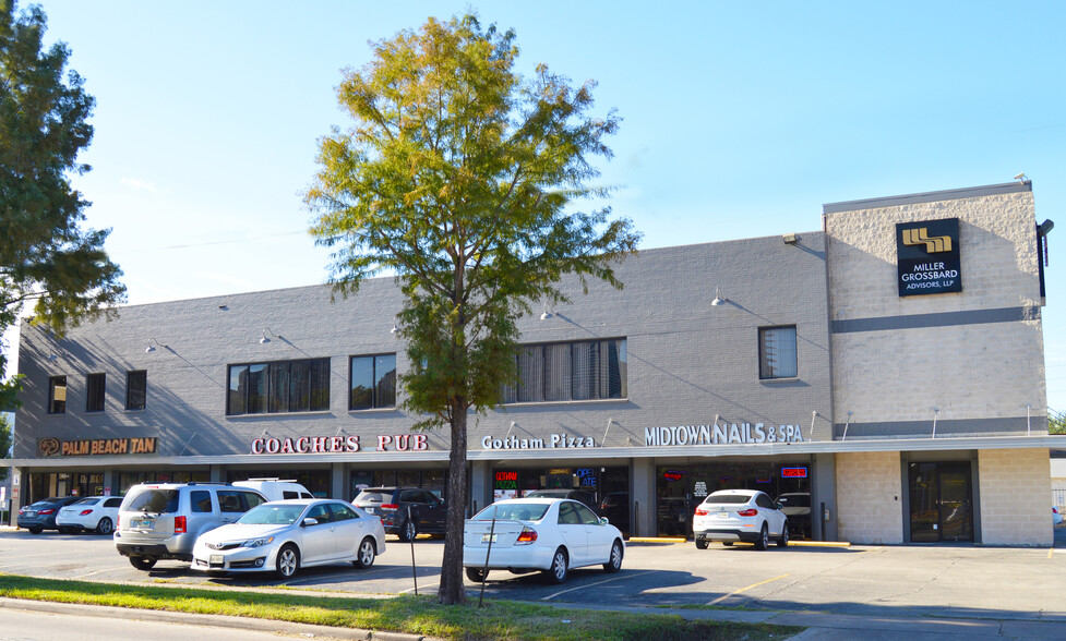 Primary Photo Of 2204 Louisiana St, Houston Storefront Retail Office For Sale