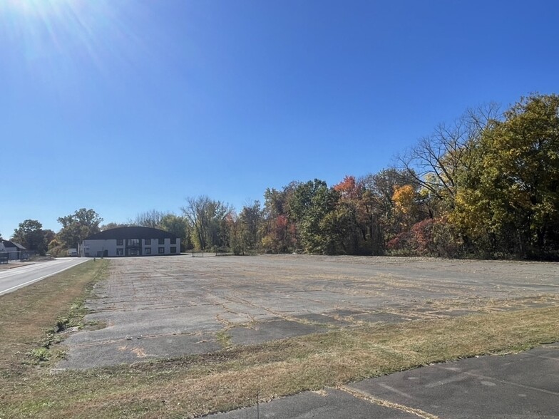 Primary Photo Of 42 Ffyler Pl, Suffield Land For Lease