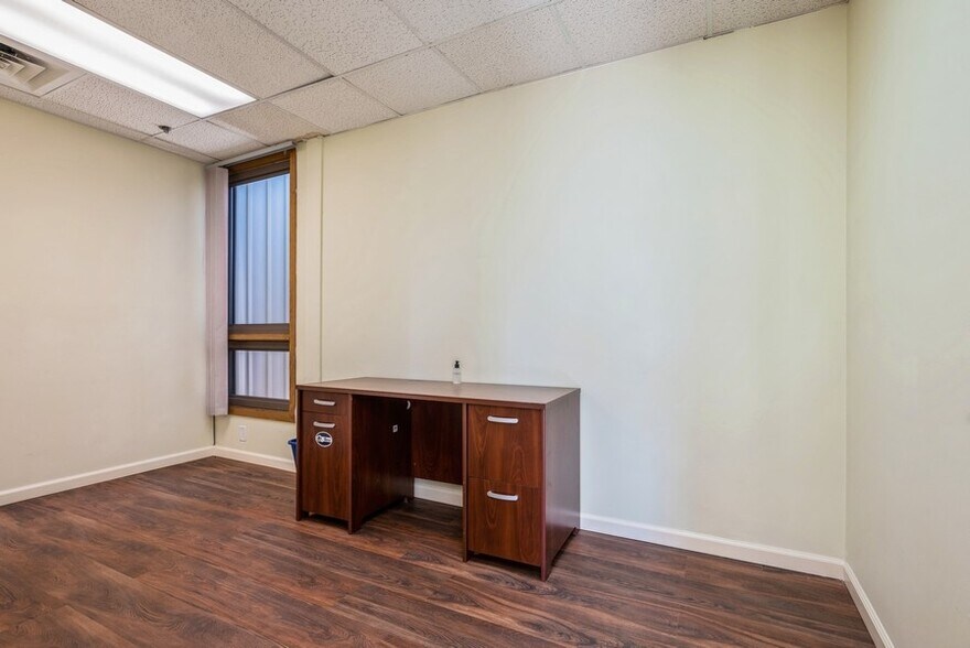 More Photos Of 674 US Highway 202, Bridgewater Medical For Sale