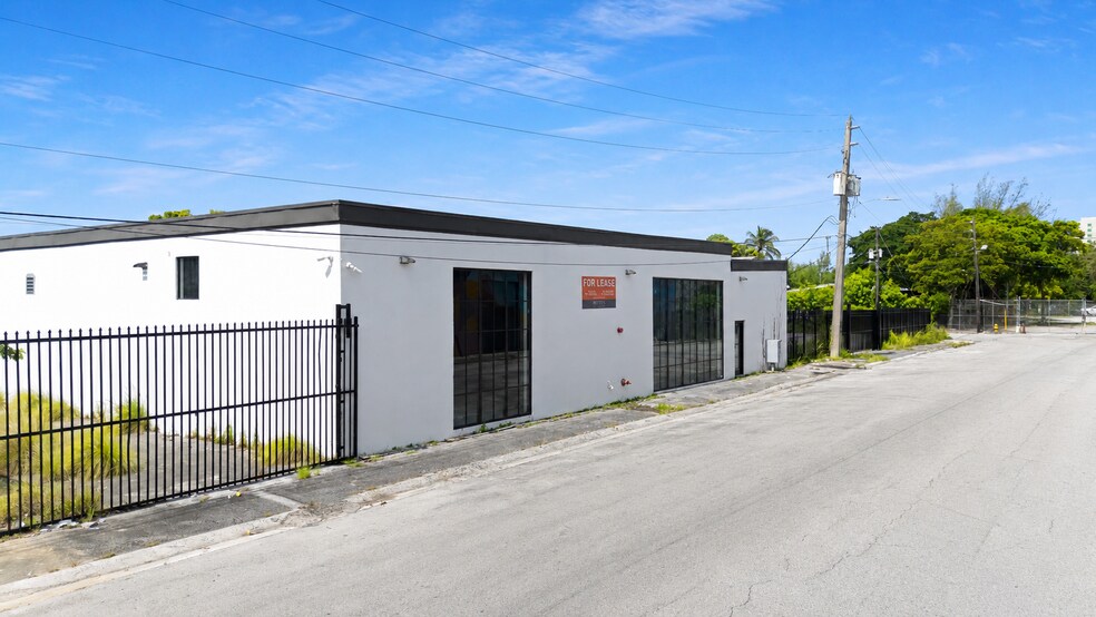 Primary Photo Of 80 NW 72nd St, Miami Storefront Retail Office For Lease