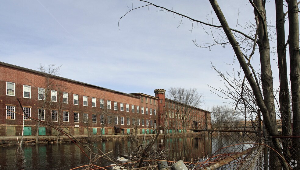 More Photos Of 1 Main St, Whitinsville Warehouse For Lease