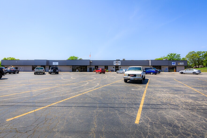 More Photos Of 401 N Main St, Gravois Mills Office For Lease