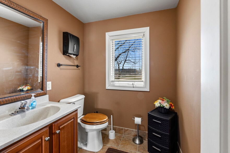 More Photos Of 6165 N Green Bay Ave, Glendale Office For Sale