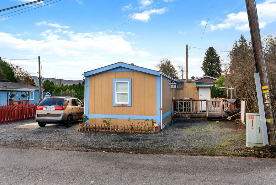 More Photos Of 3391 Avalon Dr, Hood River Manufactured Housing Mobile Home Park For Sale