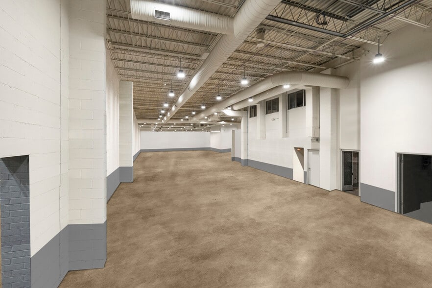 More Photos Of 840 S Pickett St, Alexandria Manufacturing For Sale