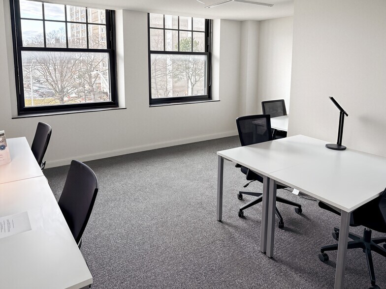 More Photos Of 972-974 Broad St, Newark Coworking Space
