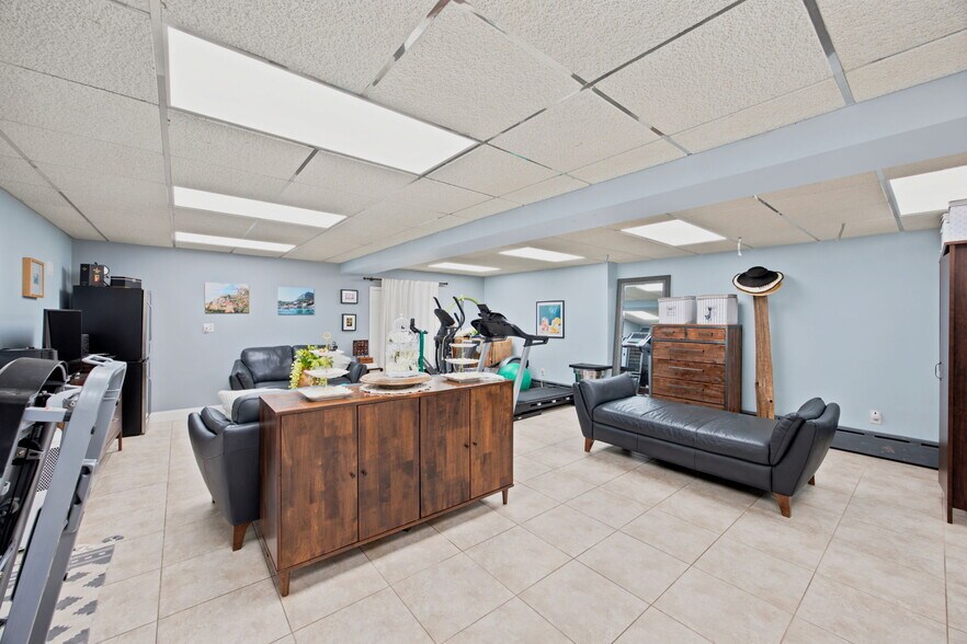More Photos Of 332 Manhattan Ave, Brooklyn Apartments For Sale