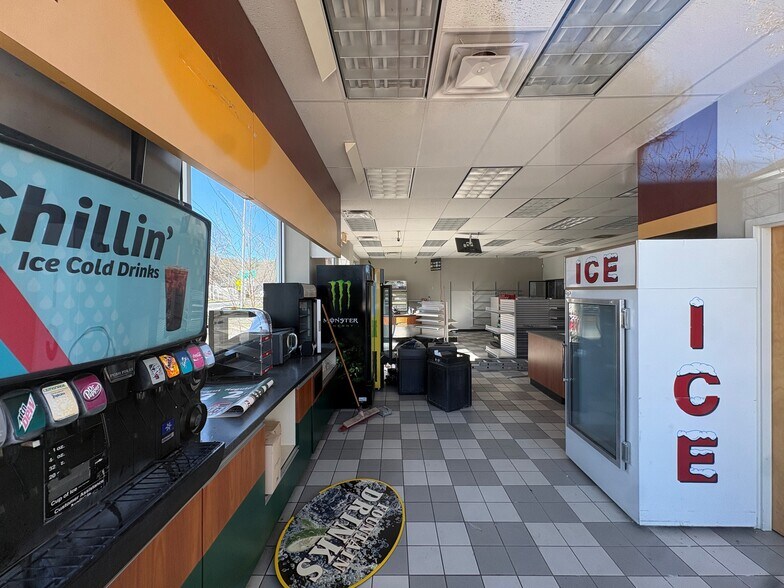 More Photos Of 496 Main St, Fryeburg Service Station For Sale